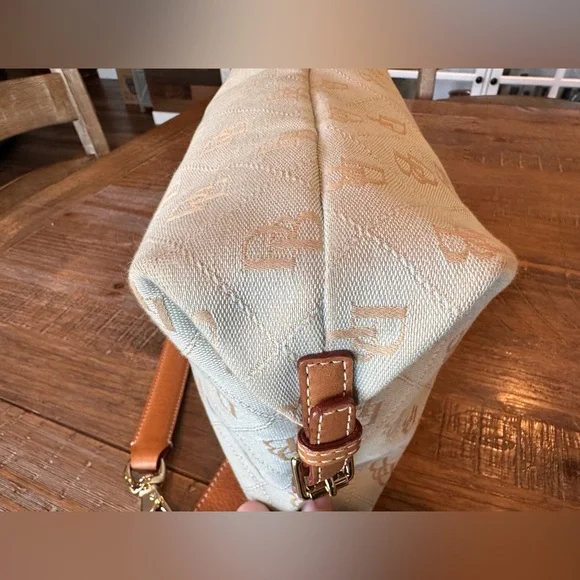 DOONEY & BOURKE Shoudler Bag - Picture 6 of 15